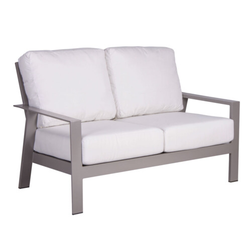 Avenida-loveseat