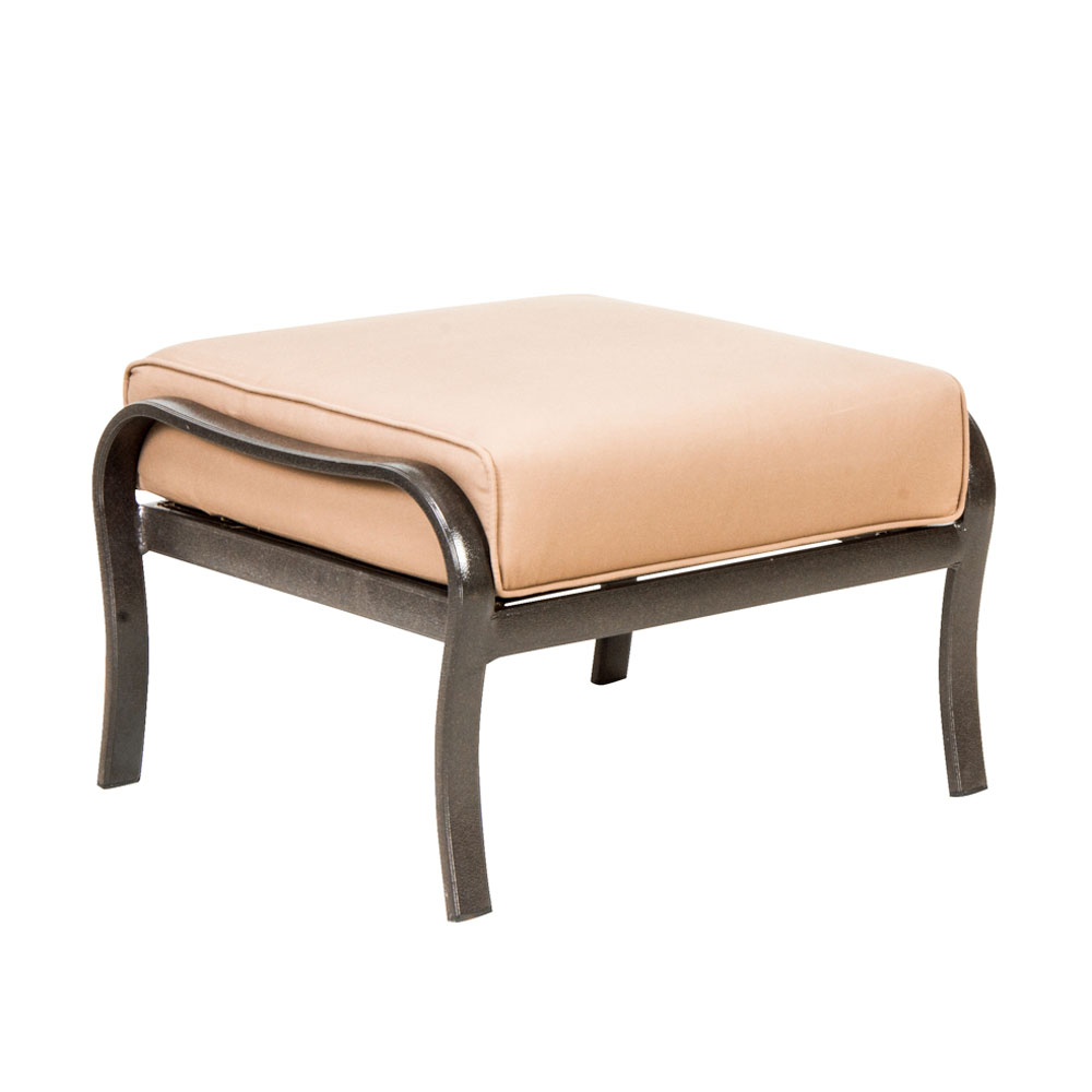 sarasota-cushioned-ottoman