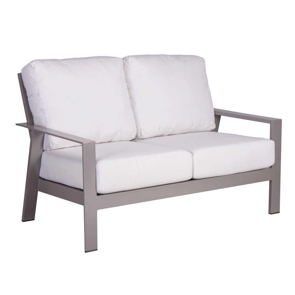 Avenida-loveseat