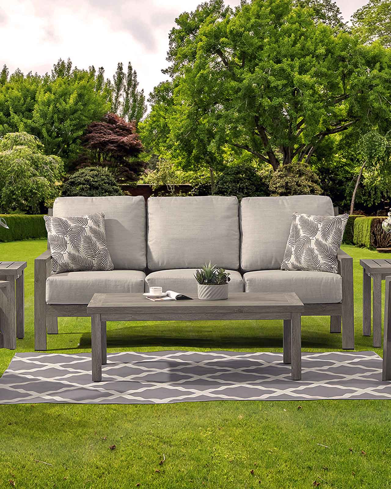 Avery Sofa by Prestige Casual