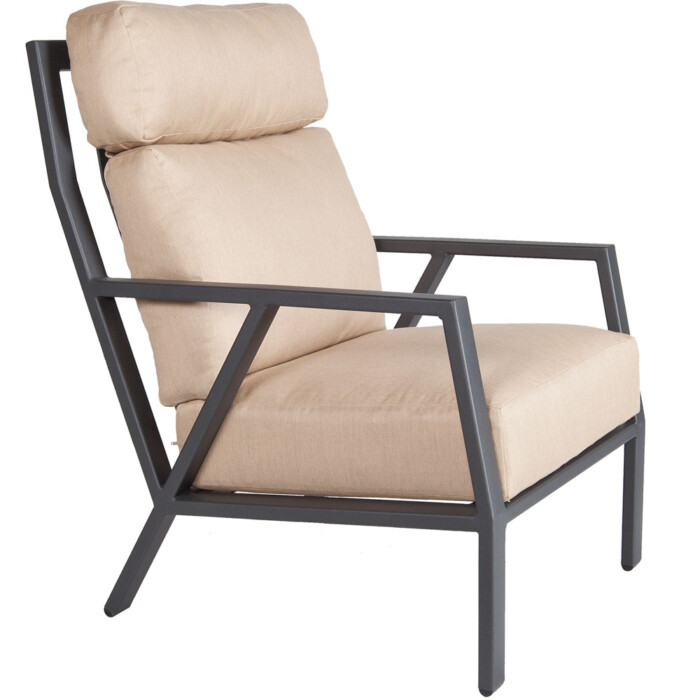 Aris Club Chair